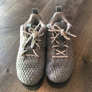 Lebron James kids shoes